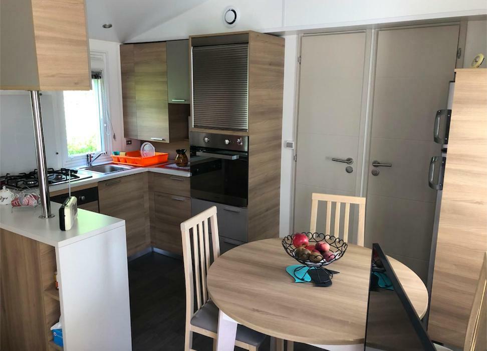 Mobil Proche Du Plan D'eau D'embrun Holiday park